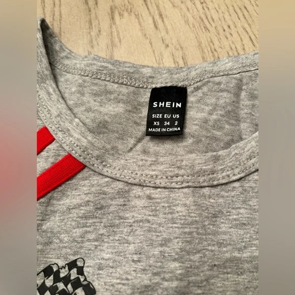 Extrasmall/Small Bundle of 3 Shirts - Picture 9 of 10